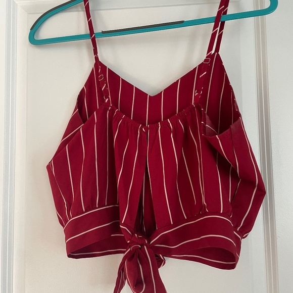 Top - Picture 2 of 2